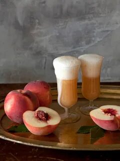 Персиковый беллини