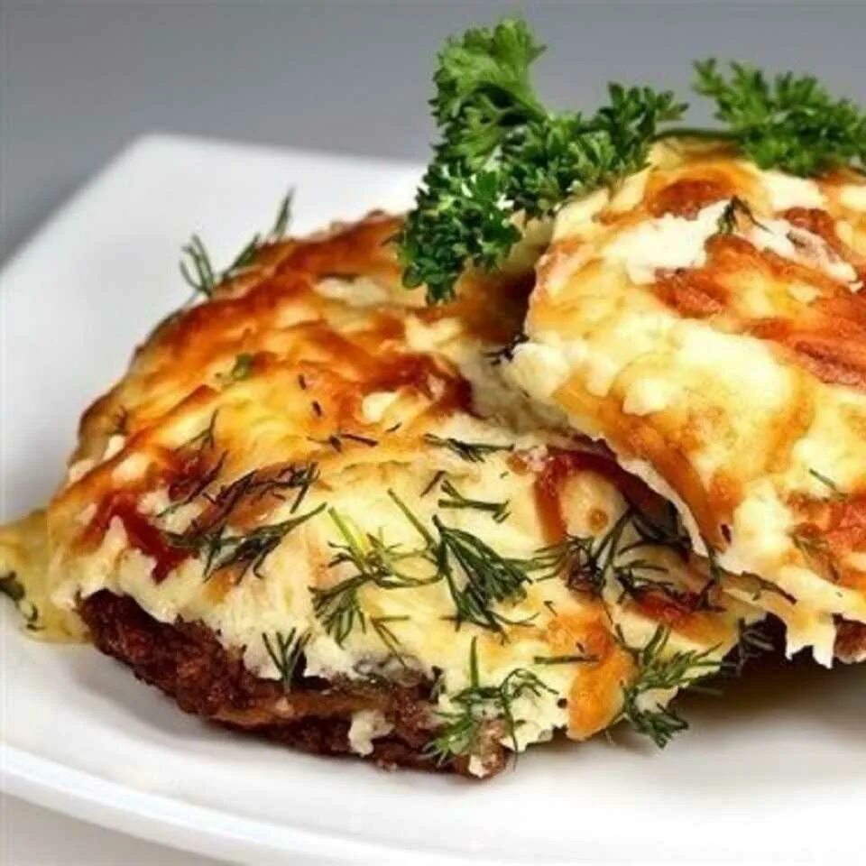 Мясо по царски в духовке из свинины. Мясо по царски в духовке из свинины