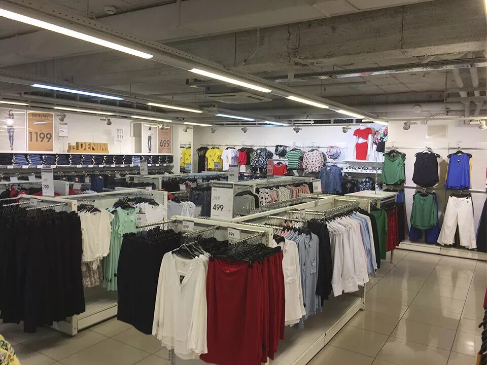 магазин гардероб стерлитамак. вечерние платья стерлитамак фабри. благотворительный магазин одежды. платья стерлитамак магазины. одежда стерлитамак.