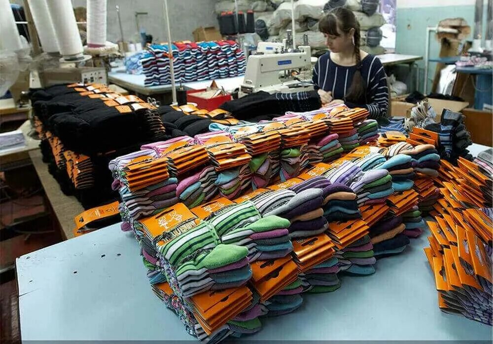Производства текстильная продукция. Трикотажная промышленность. Носочная фабрика. Изделия легкой промышленности. Швейная легкая промышленность.