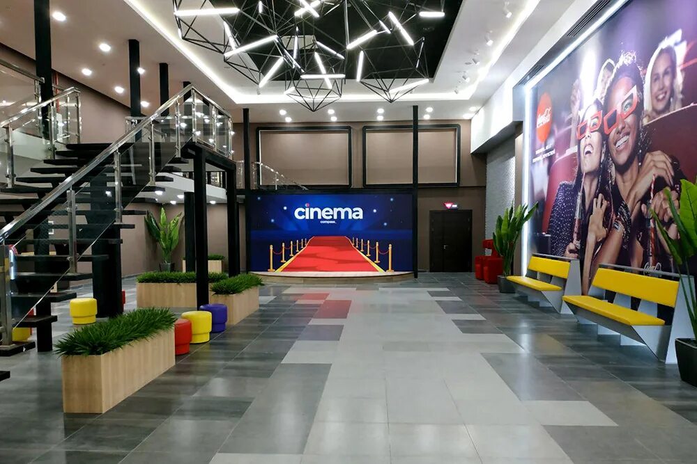 Космопорт кинотеатр расписание. Drive cinema в ташкенте. compass в ташкенте кинотеатр. compass cinema ташкент зал. тц компасс ташкент кинотеатр.