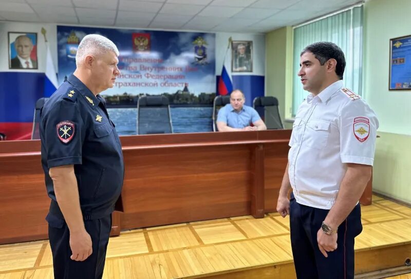 Начальник умвд астраханской. Ромашкин генерал МВД Астрахань. УМВД Астраханской области.