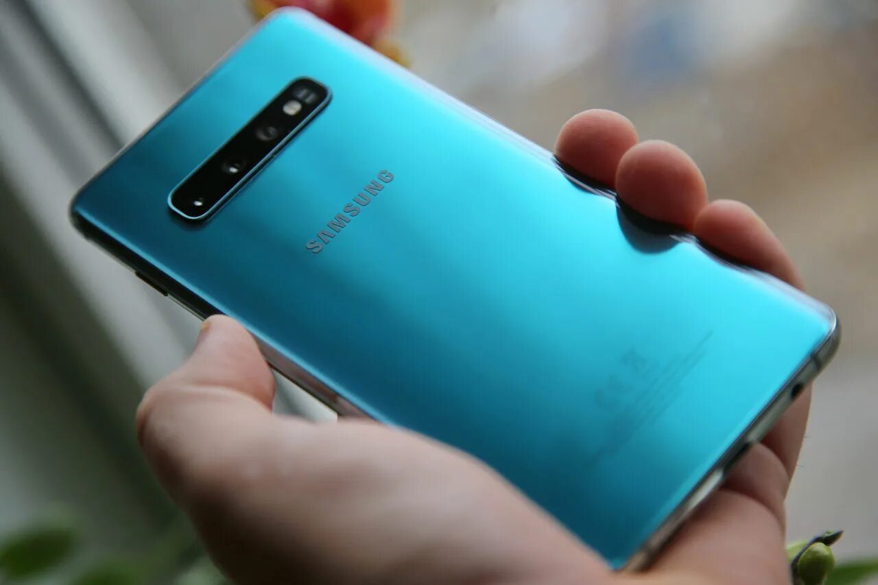 Samsung Galaxy s10 Plus. Samsung s10 Plus Аквамарин. Samsung Galaxy s10 Аквамарин. Samsung s10 Plus зеленый. Galaxy s10 128