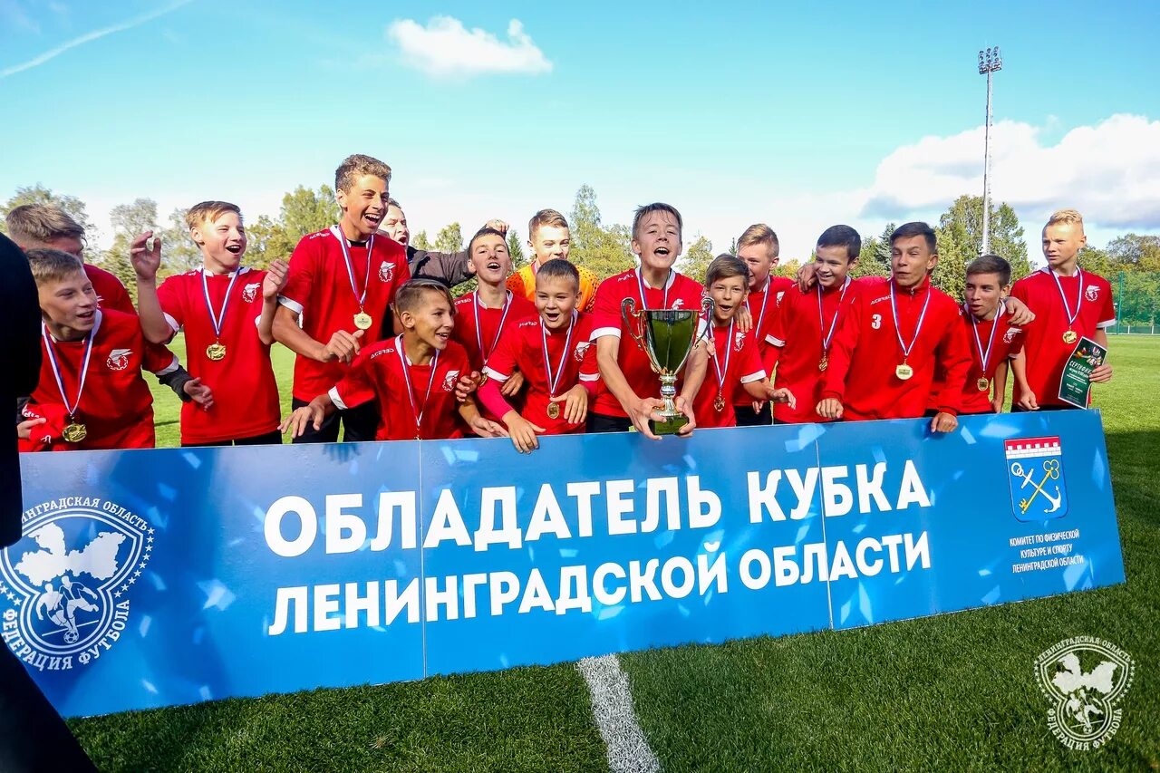 факел кириши. фк факел кириши. факел кириши. стадион форвард кингисепп. кириши факел 2013 год.