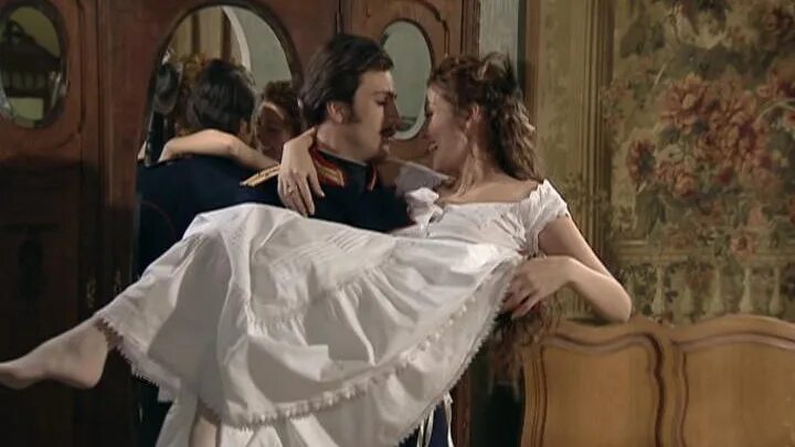 Ирина крутик тайны института благородных девиц. Институт благородных девиц 2 сериал. Алина ланина в сериале институт благородных девиц. Тайны института благородных девиц. Институт благородных девиц сериал.