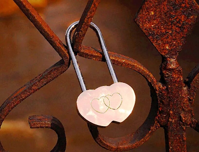 песня замок любви. замок любви с именами. замок любви читать онлайн. замок любви. песня замок любви.