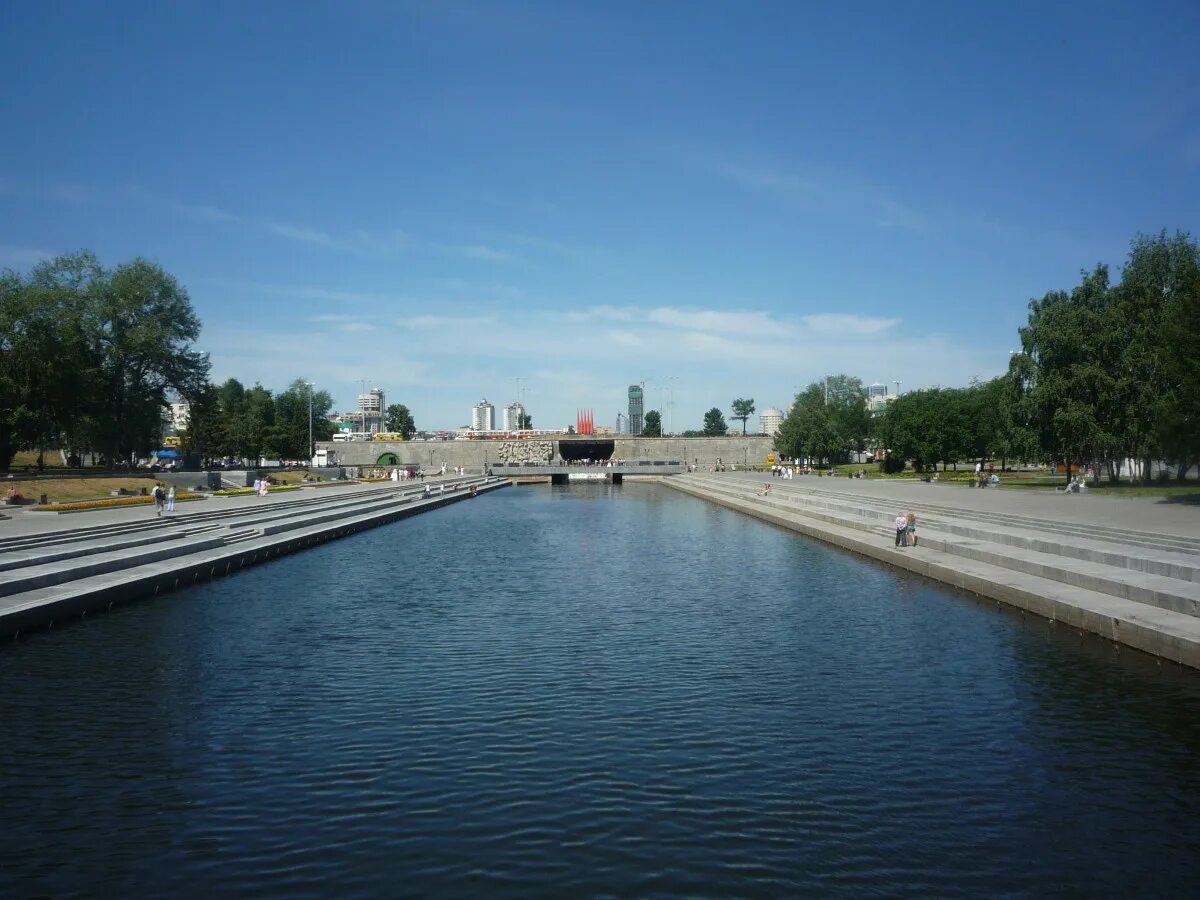 Екатеринбург река проходящая
