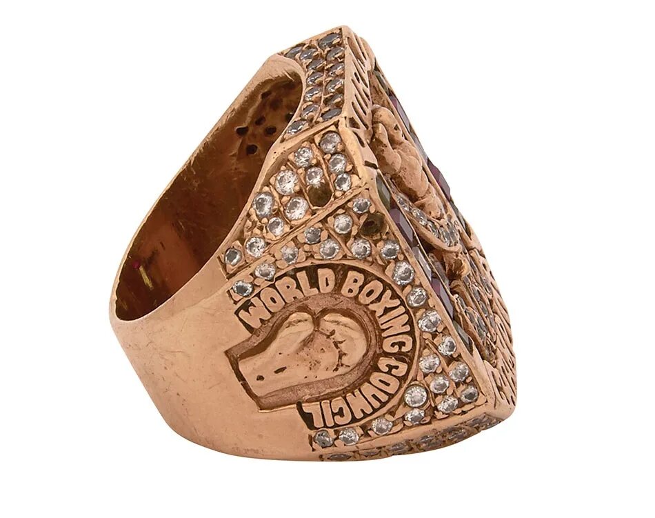 Кольцо с нуэстра сеньора де аточа. Найденные перстни. Перстни выпускницам пансиона. Золотой римский перстень. Средневековые кольца.