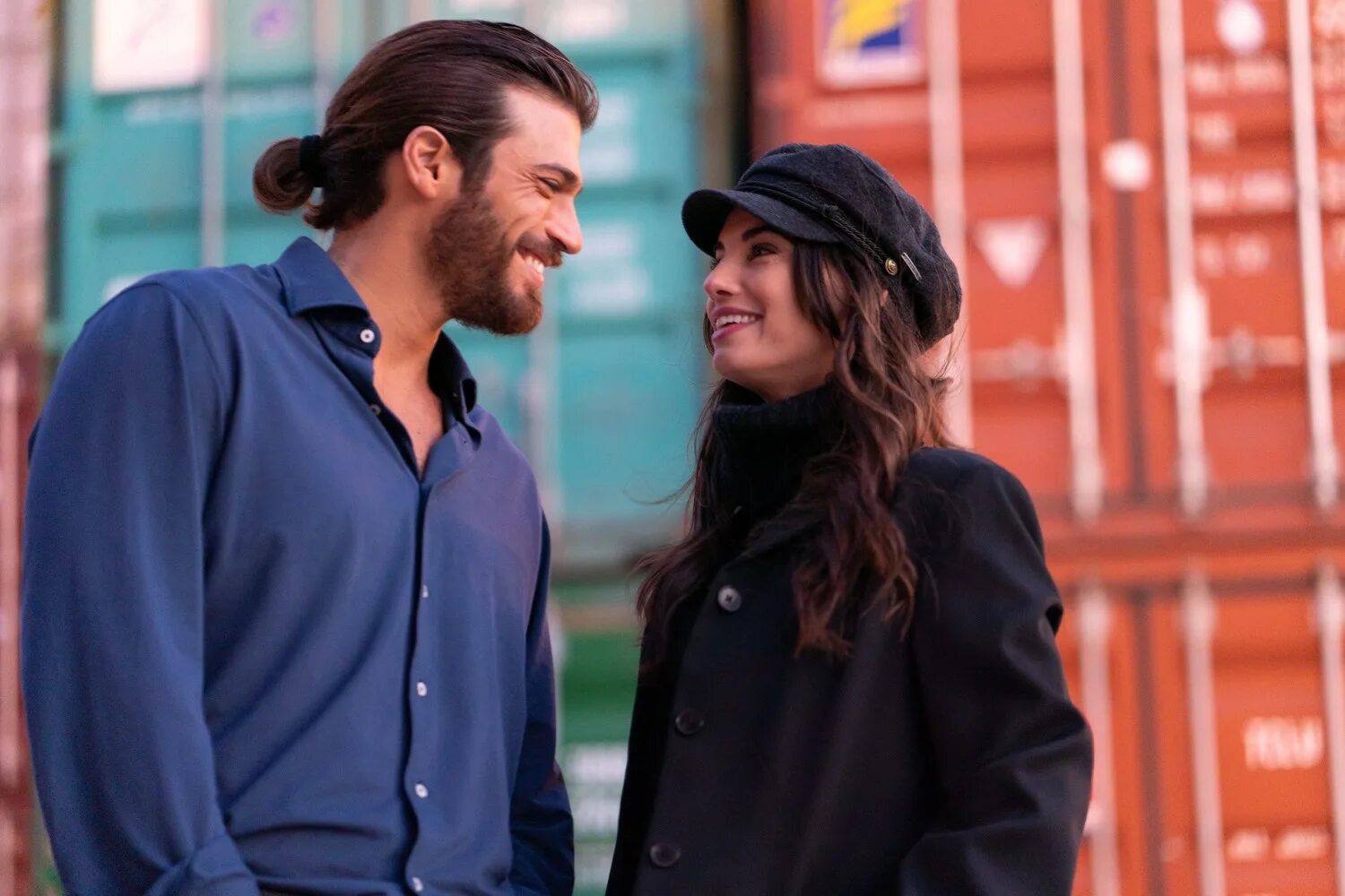 джан яман фиолетовое море. франческа чиллеми и джан. франческа киллеми и джан яман. виола как море на русском языке. франческа чиллеми италия.