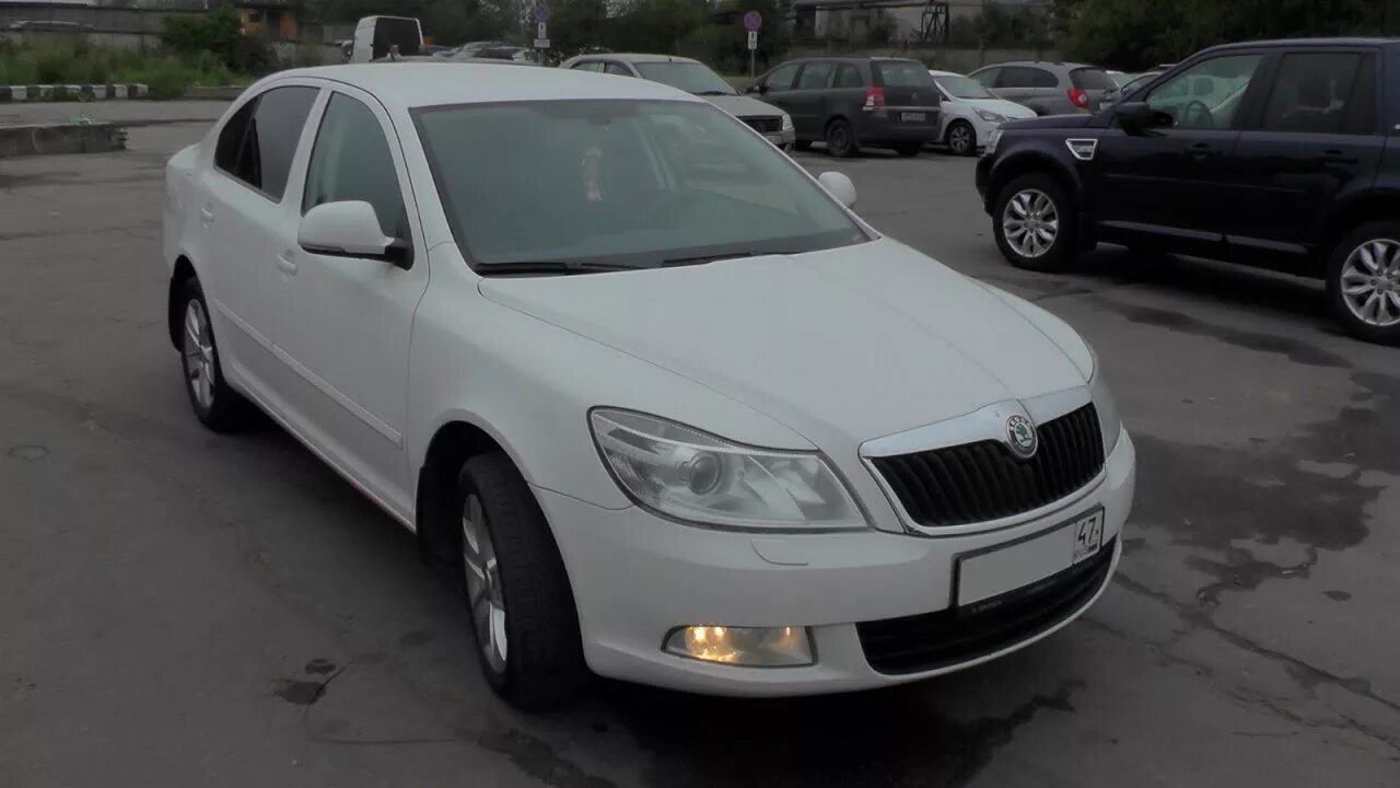 Фльс фаген белая. Skoda octavia бу. Octavia 2012. Skoda octavia 2010. Skoda octavia бу.