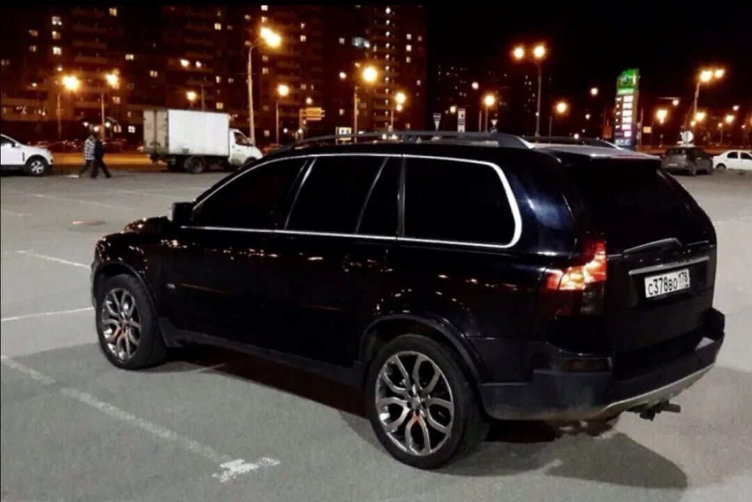 Вольво хс90 2.5 бензин купить. Volvo xc90 r19. Вольво хс90 r22. Вольво хс90 ЧЕРНАЧЕРНАЯ. Volvo xc90 2008 r20.