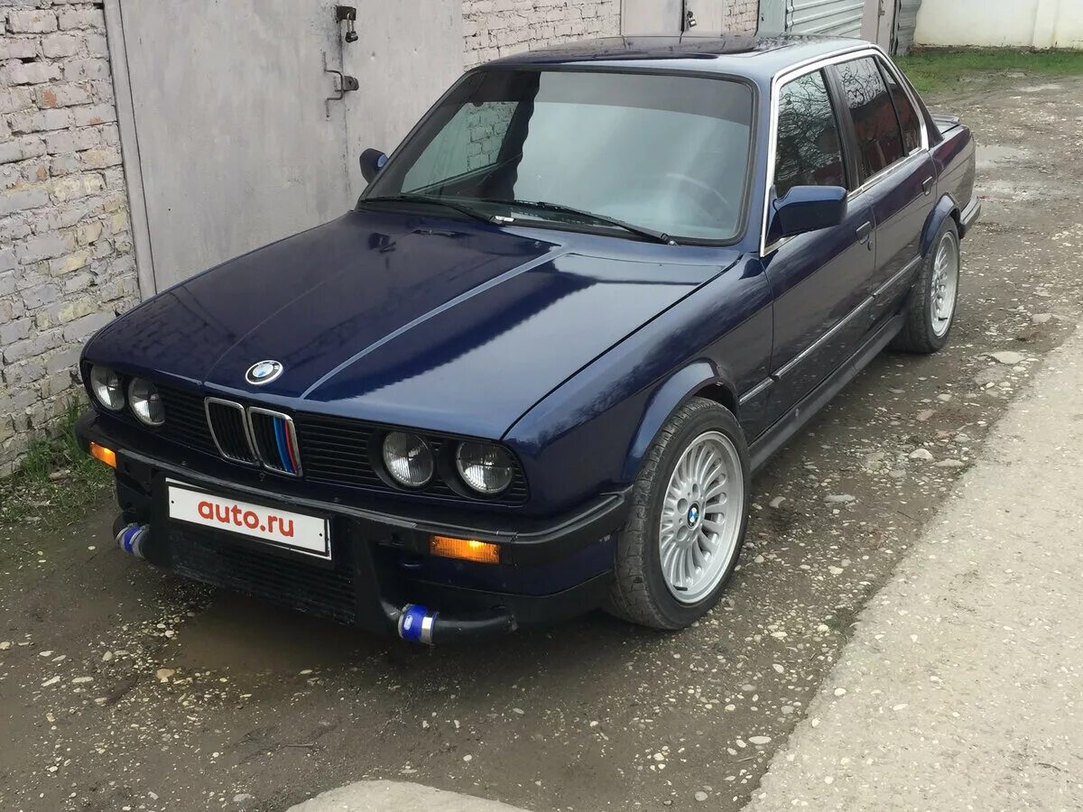 Бмв 1986. БМВ 318 е30. BMW 318 e30 седан. БМВ е30 318i. BMW 318i 1986.