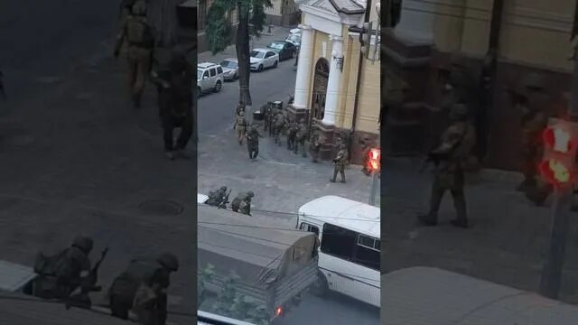 Новости ростова на дону 16. Ростов на дону автобусы дтп. Ростов на дону люди. Новости ростова на дону 16. 06 2024.