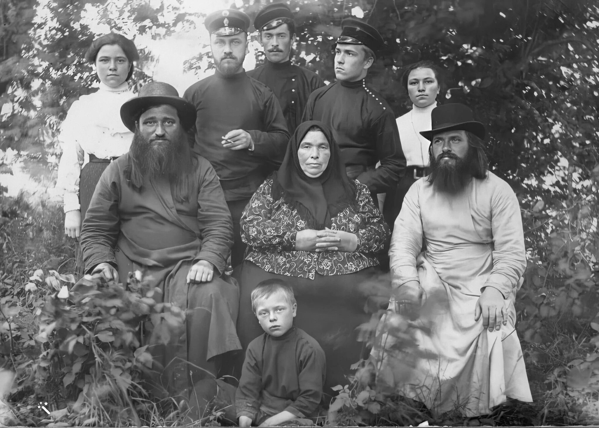 Первые в роду рассказ. Священник Лабынцев 19 век-. Священник до революции. Священник 20 век. Священнослужители до революции.