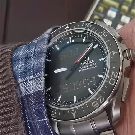 Tuesday speed up. Omega x33. Omega 33. Часы Omega x‑33. Omega Speedmaster Skywalker x-3.