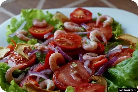 Какой салат можно шашлыку