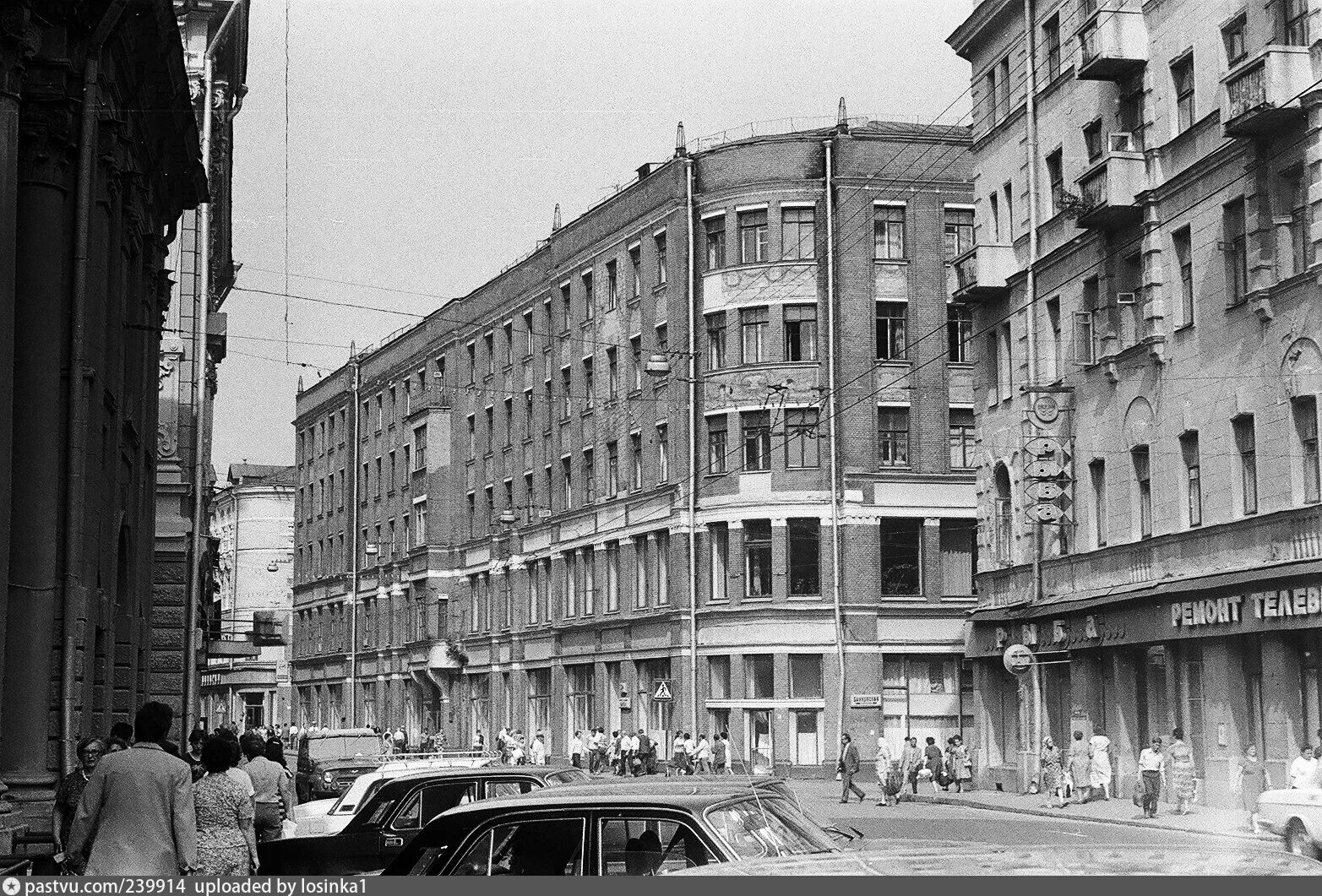 Тверская улица 1990. Улица Кирова Москва. Итальянская улица 1990. Ретро Киров. Киров 1990