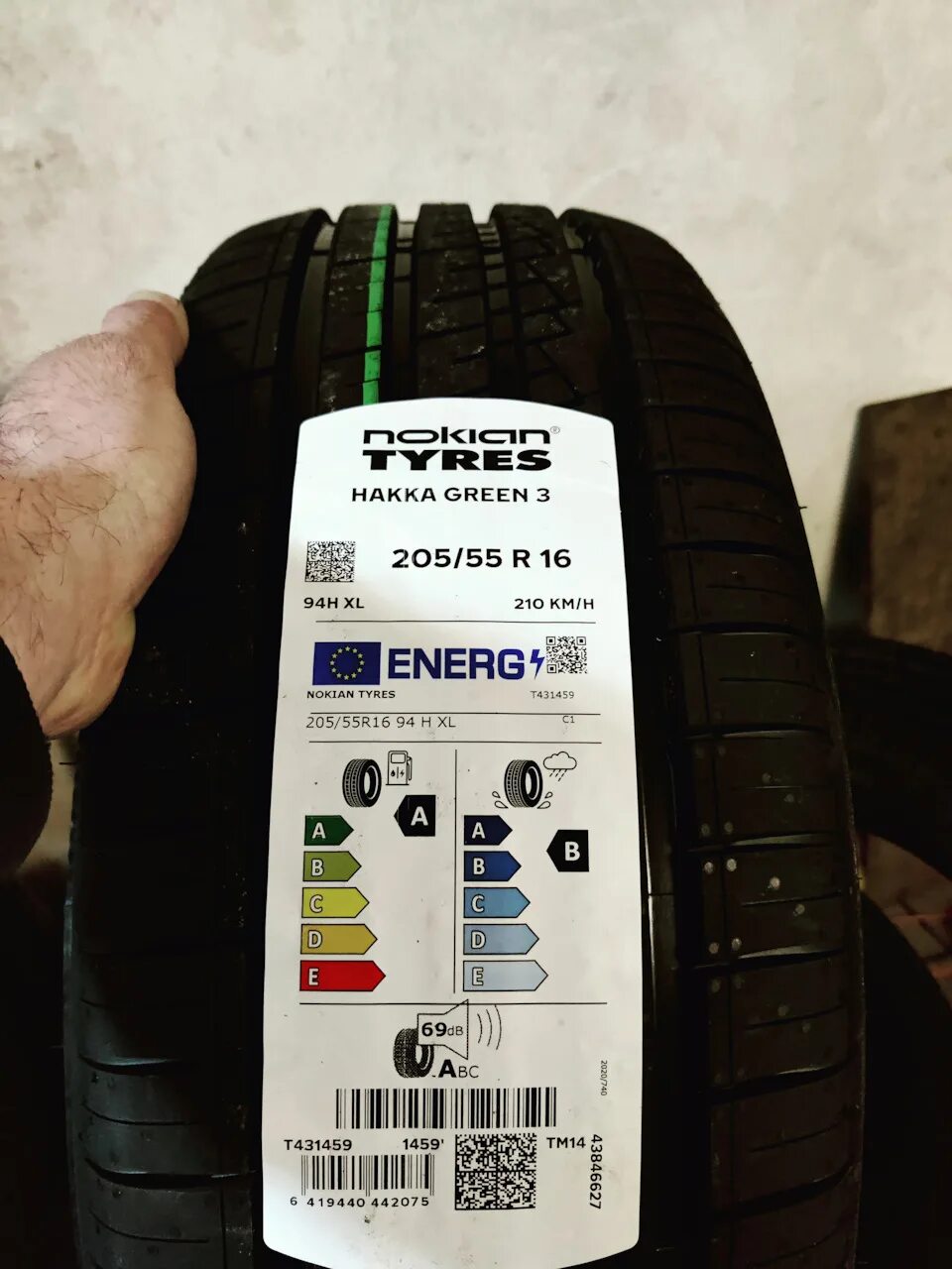 Nokian hakka green 3. Нокиан хакка грин 3 205 55 16. Nokian hakka green 205/55 r16. Nokian hakka green 2 205/55 r16. Nokian 205/55 r16.