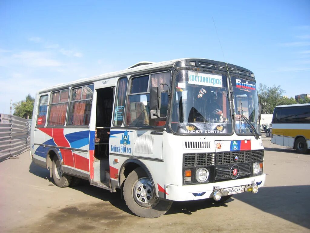 ПАЗ 3205. ПАЗ 3205 Алтайский край. ПАЗ 3205 1998. Бийск автобус ПАЗ. Сайт автовокзала бийск