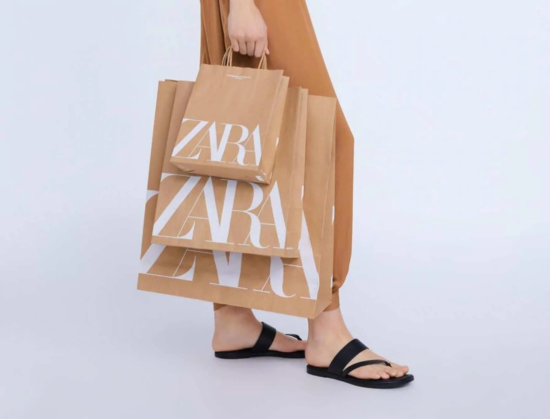 Х зарам. Пакеты из Zara HM бершка. Брендовые пакеты. Вещи из Zara.