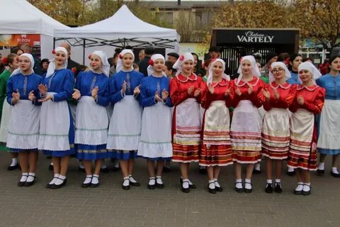 Население комрата