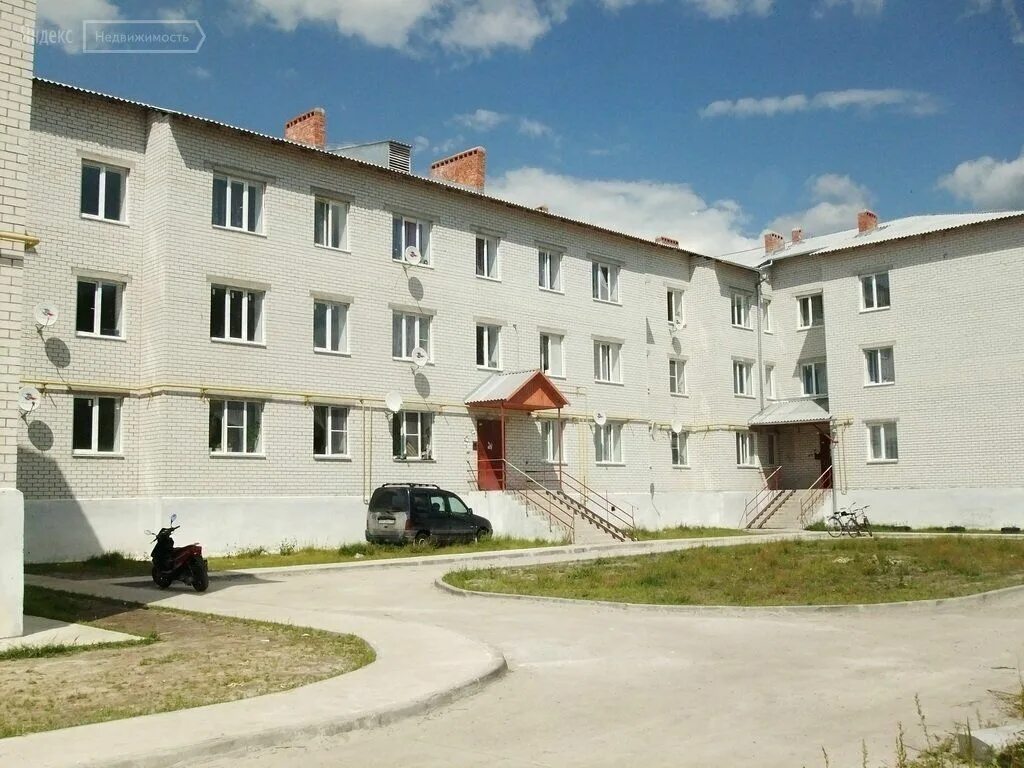 Квартира поселения. Поселок еланчик. Квартира поселения. Поселок радуга московская область. Поселение первомайское поселок горчаково.