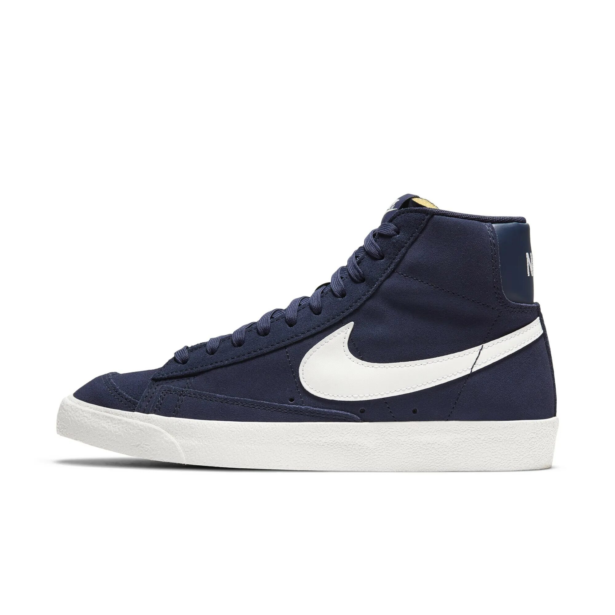 Nike 77. Кеды найк блейзер мид 77. Nike 77. Blazer mid 77 jumbo. Кеды найк блейзер мид 77.