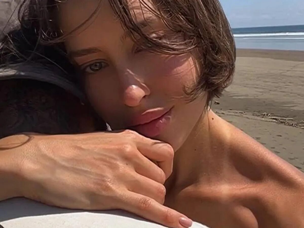 Сколько лет валентине девушке тимати. Валентина ивановна тимати. Анастасия решетова и хасан джамиль. Валентина иванова сыктывкар тимати. Тимати с новой девушкой 2022.