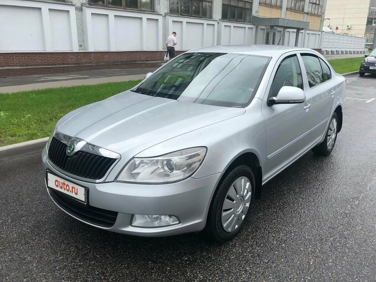 Авито купить б у шкода. Skoda Octavia a5 2009. Skoda Octavia 2009 1.6.