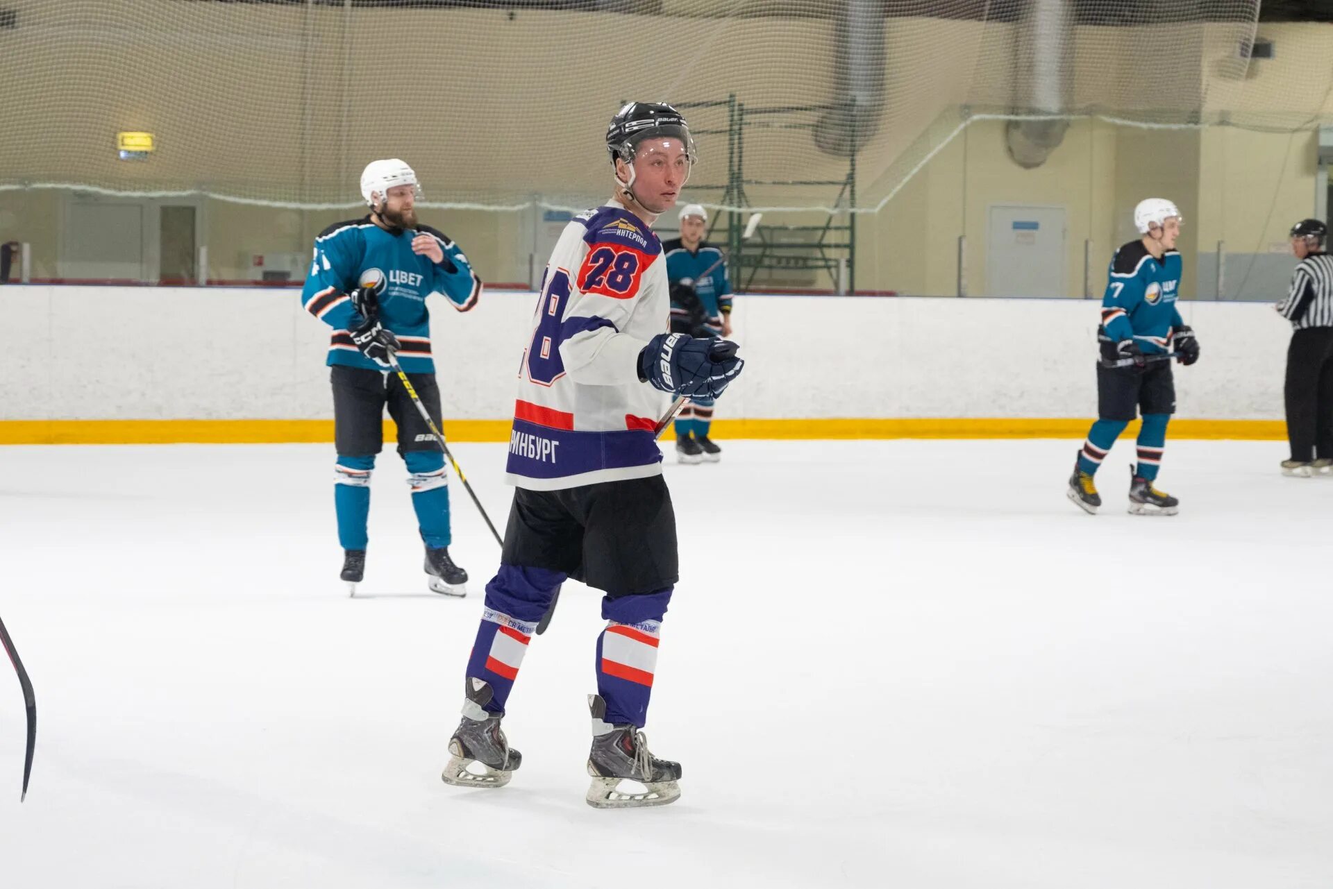 Хоккей екатеринбург 2023. Хк автомобилист форма 2022-2023. Хоккей автомобилист. Хоккей екатеринбург 2023. Хоккей екатеринбург 2023.