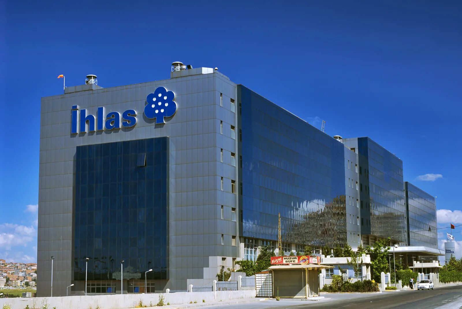 Scenari holding. Ht holding. логотип cg. икс холдинг логотип вектор. петон констракшн логотип.