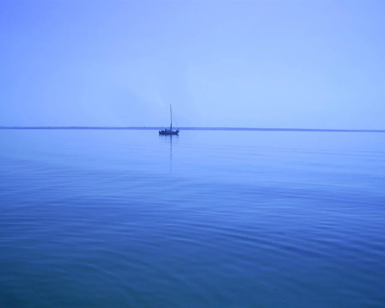 Синева определение. Синева моря. море синева фото. квадратное море. обои синева.