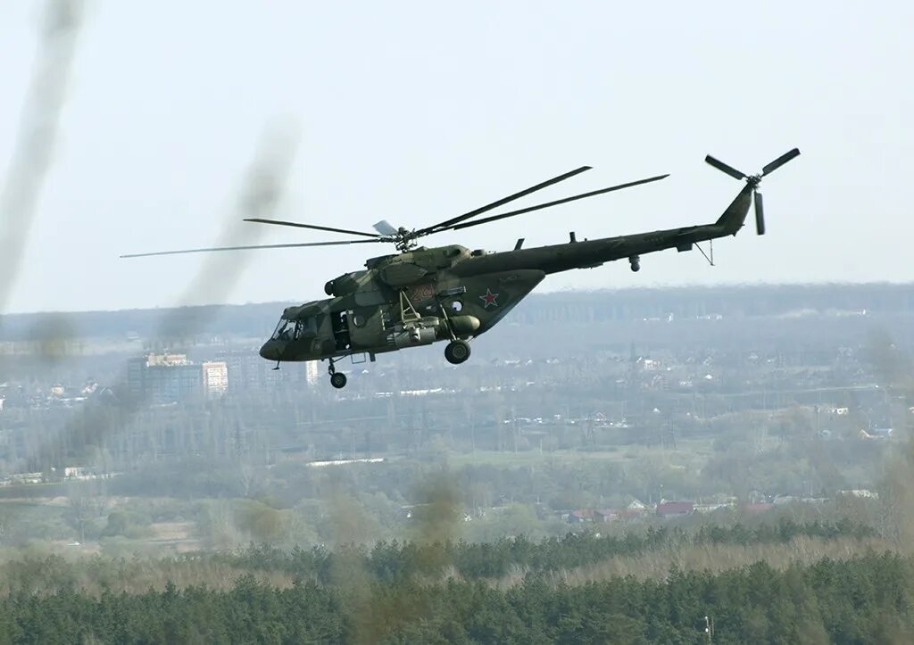 Угнали российский вертолет. Украинский вертолёт ми-8 всу. опс 28 вертолета ми-28н. ввс пмр ми-24.