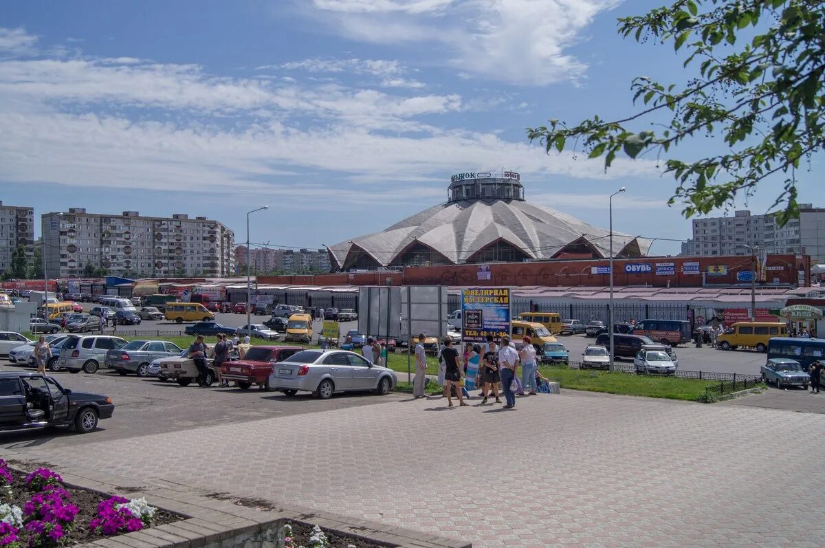 центральный рынок старый оскол. центральный рынок в старом осколе. центральный рынок в старом осколе. старый оскол юбилейный. центральный рынок старого оскола.