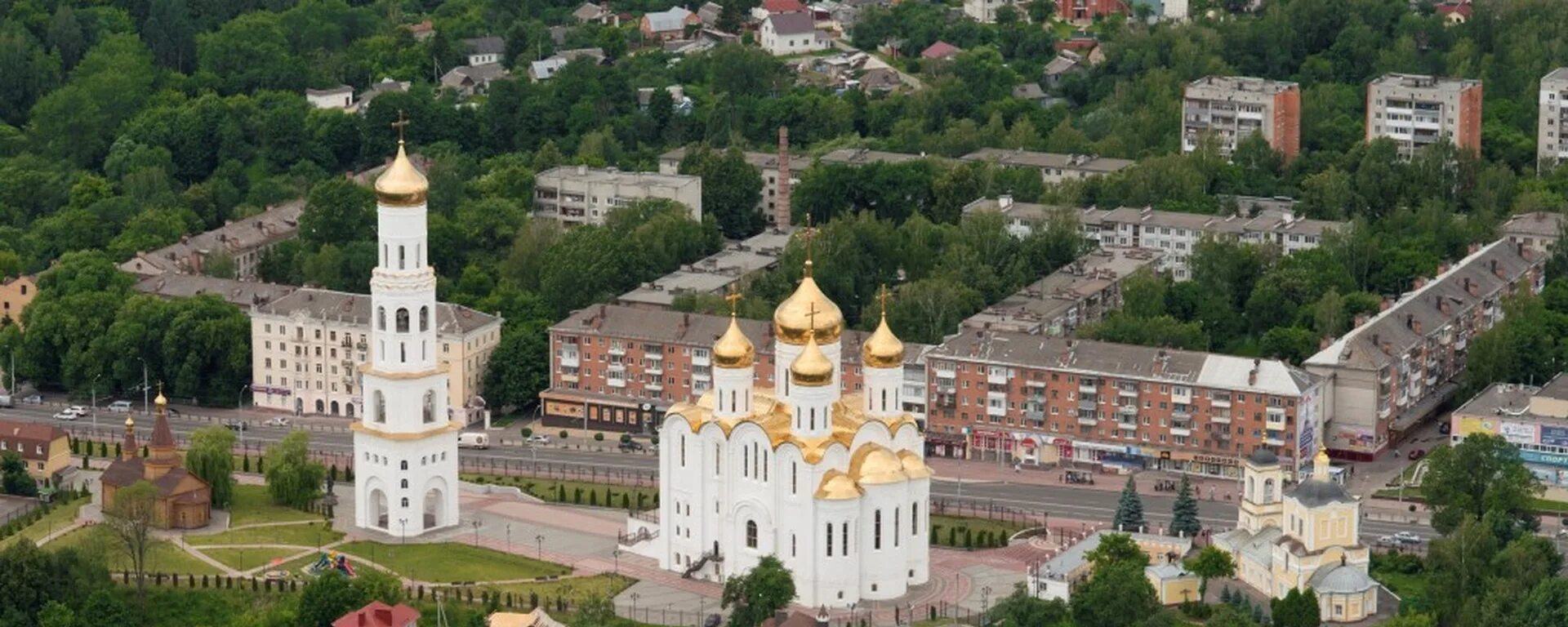 Брянск церковь на брлгарахх. Болгары брянск. Бежицкая церковь ехб в брянске (храм возрождения). Баптисты брянск храм. Памятник на площади ленина.