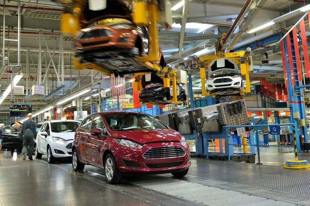 Где производится автомобили. Завод Форд в США. Завод Форд Фиеста в Германии. Ford Motor завод в США. Завод Форд Кельн.