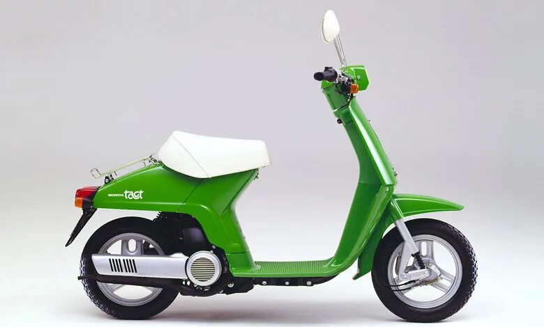 Honda tact af79. Хонда такт 1. Скутер хонда такт аб 07. Такт самара. Honda tact fullmark.