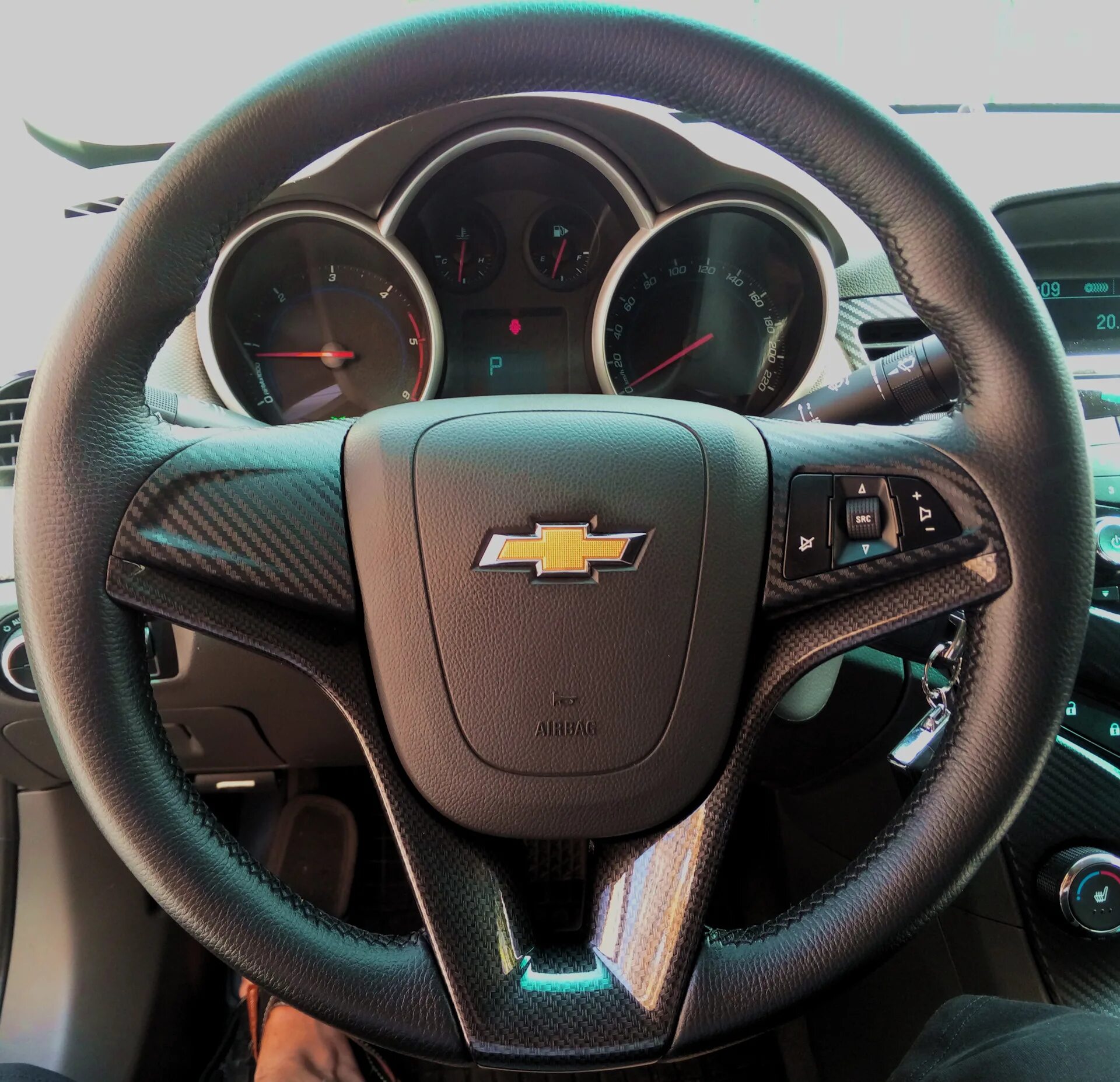 8 оплетка синяя. Руль шевроле. Руль шевроле. Руль шевроле. Оплётка на руль шевроле круз.