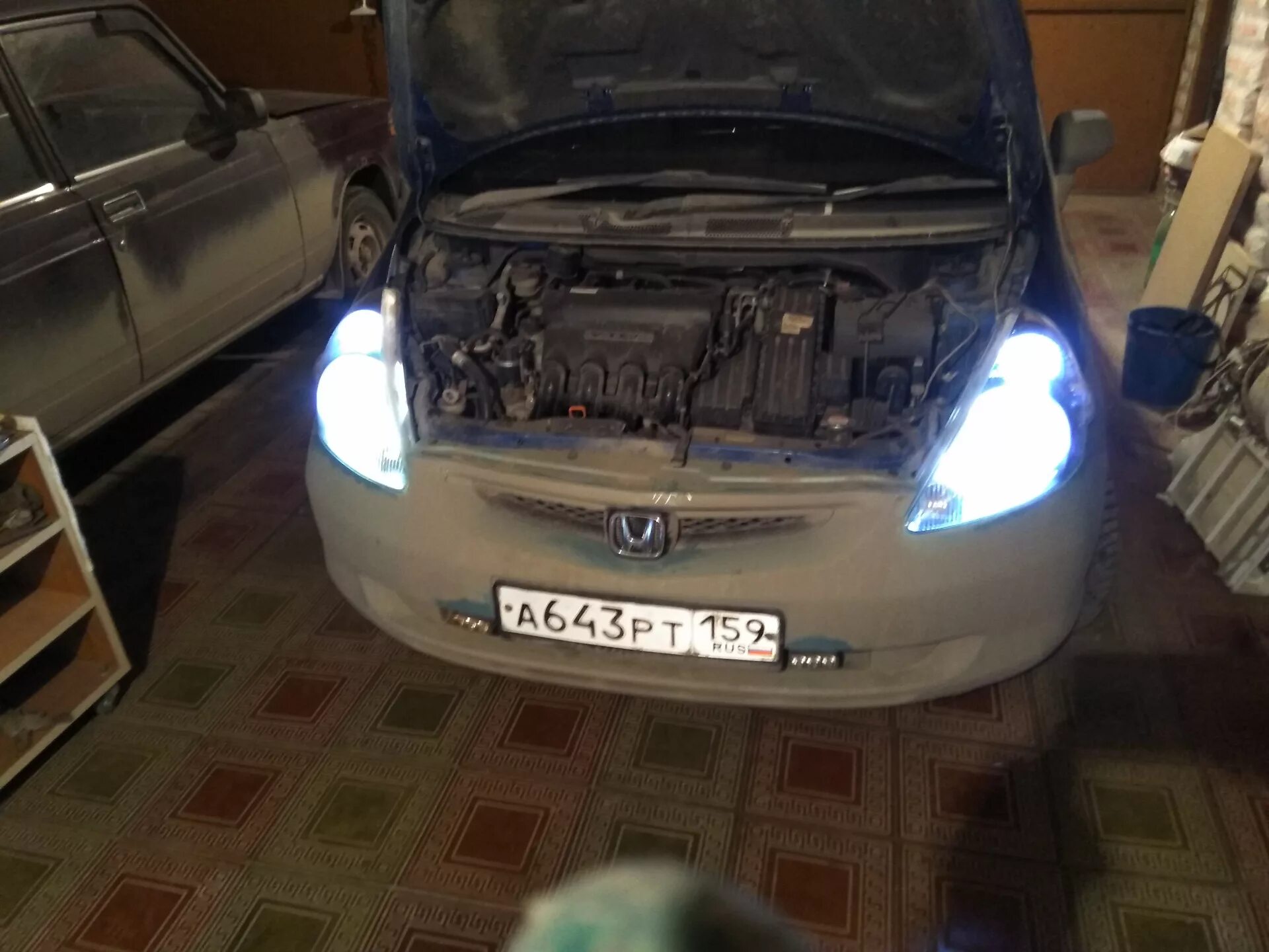 Замена ламп в габаритах - Honda CR-V (RD4, RD5, RD6, RD7), 2 л, 2006 года тюнинг