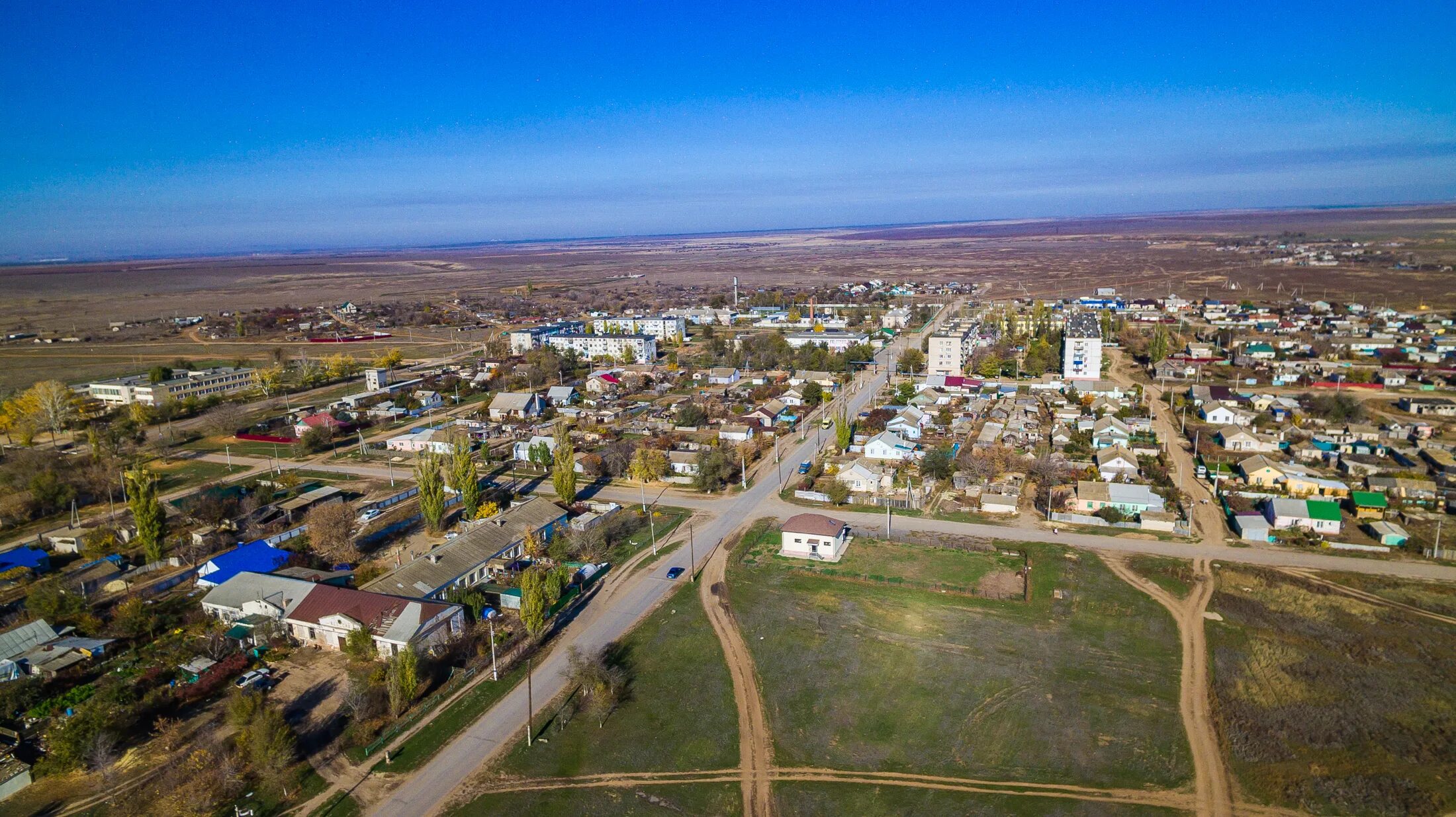 Через сколько на поселок. Поселок Котлубань Городищенский район. Поселок Котлубань Волгоградская. Котлубань Городищенский район Волгоградская область. Волгоградская обл..Городищенский район ,с.Котлубань.