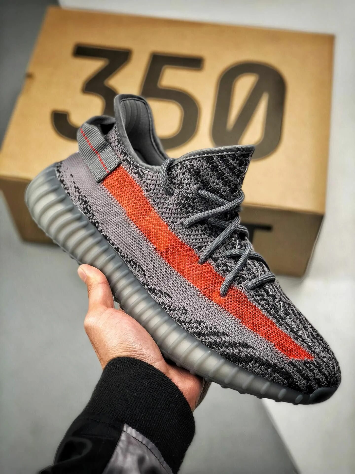 Кроссовки adidas yeezy 350. Adidas yeezy boost 350. Изм буст. Adidas yeezy 350 v2 black. Изм буст.