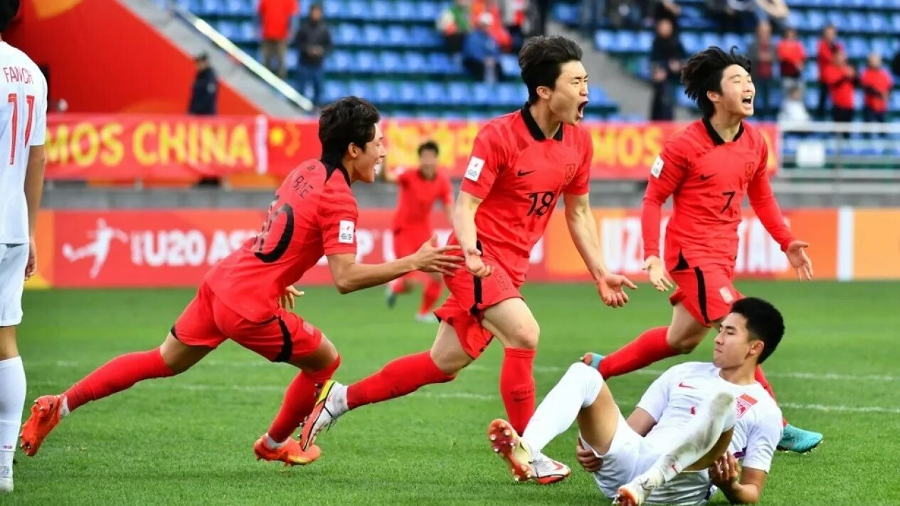 Indonesia vs china u20. Футбол Узбекистан и Южная Корея. Жанубий Корея. Korea u20. Foto Кубок Азии Asian.