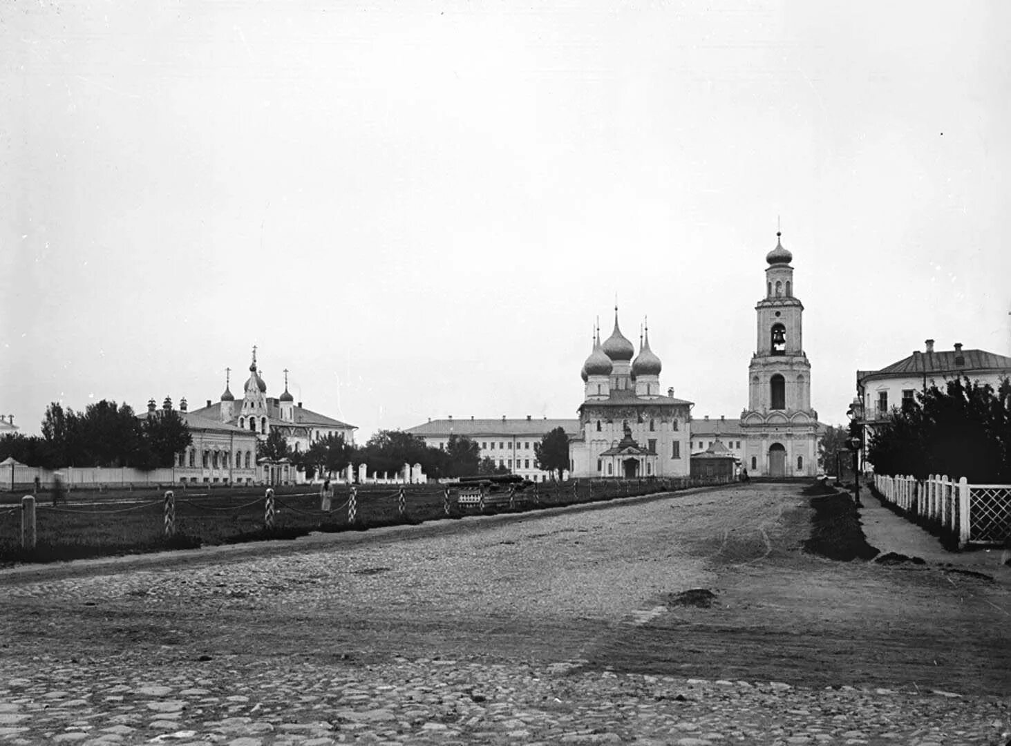 45886 Ярославль 1985 Уголок старого города церковь собор колокольня храм Ярослав