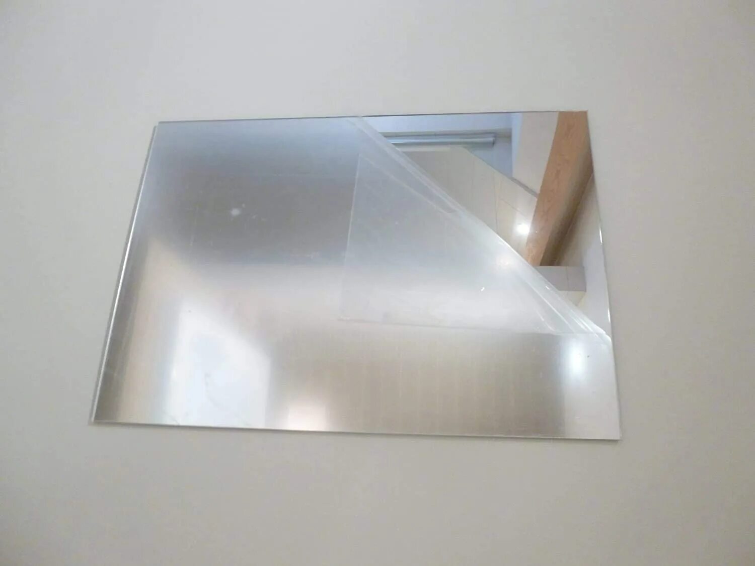 Зеркало 1 мм. Полистирол зеркальный 2000х1000х1мм серебро. Полистирол 3мм, серебро зеркальное ZUROPLAST. Зеркальный листовой полистирол 1x1000x2600 мм. Зеркальный полистирол GEBAU.