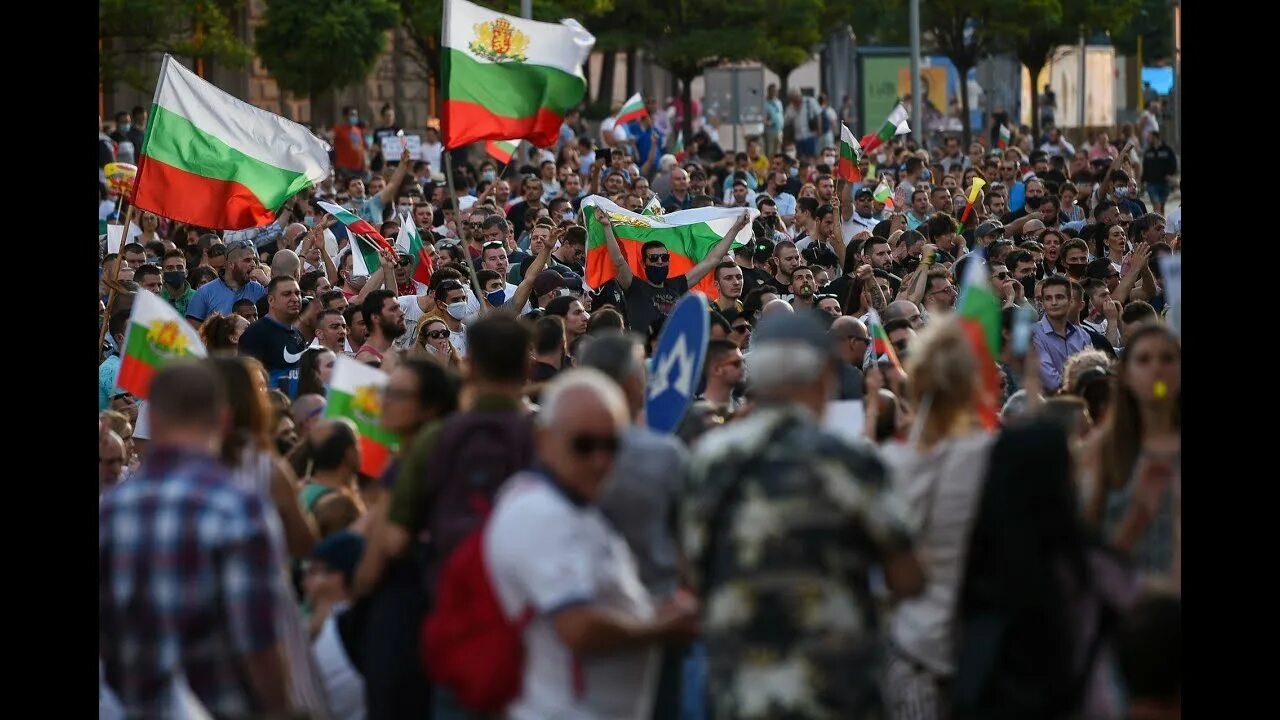 Переворот в болгарии. Бархатная революция в болгарии 1989. Переворот в болгарии. Протесты в болгарии 1989. Бархатная революция в венгрии.