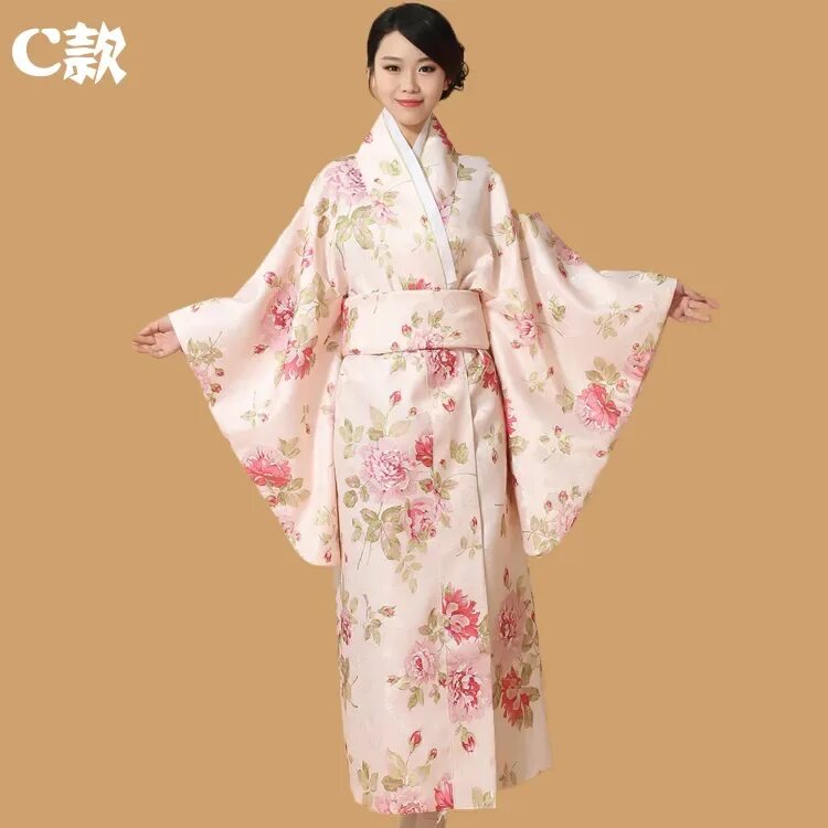 Кимоно и хакама. Платье в стиле кимоно. Японская юката кимоно с рукавами 3/4 и длинные в пол. Традиционное японское кимоно юката. Кимоно юката хаори.