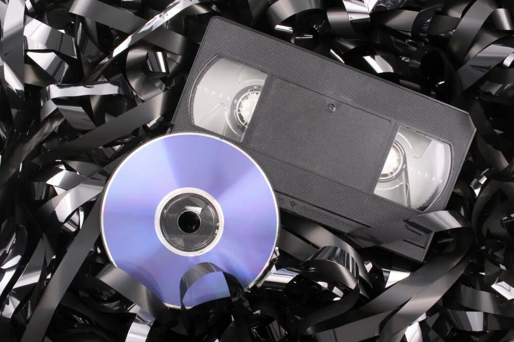 Домашняя видеоархив. Домашняя видеоархив. Dvd диски с фильмами. Задувка диска. Фотопленка на прозрачном фоне.