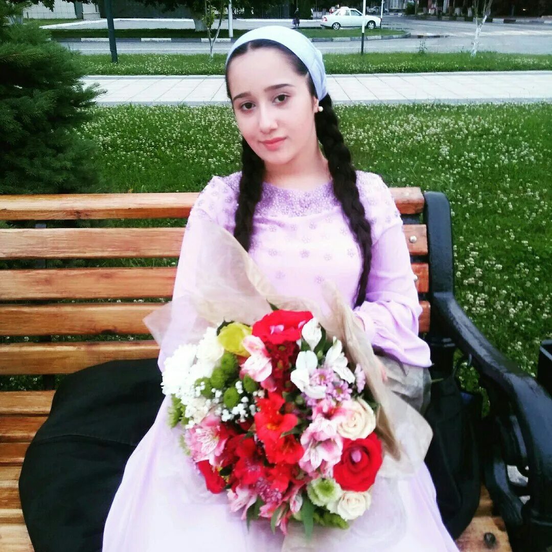 Раяна асланбекова хьоьх. Раяна асланбекова 2021. Раяна асланбекова. Раяна асланбекова хьоьх. Раяна асланбекова сейчас.