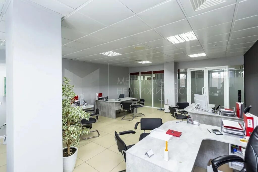 Г. -р. Действующие офисы в тюмени. Центр авангард кабинеты. Эрвье, д.