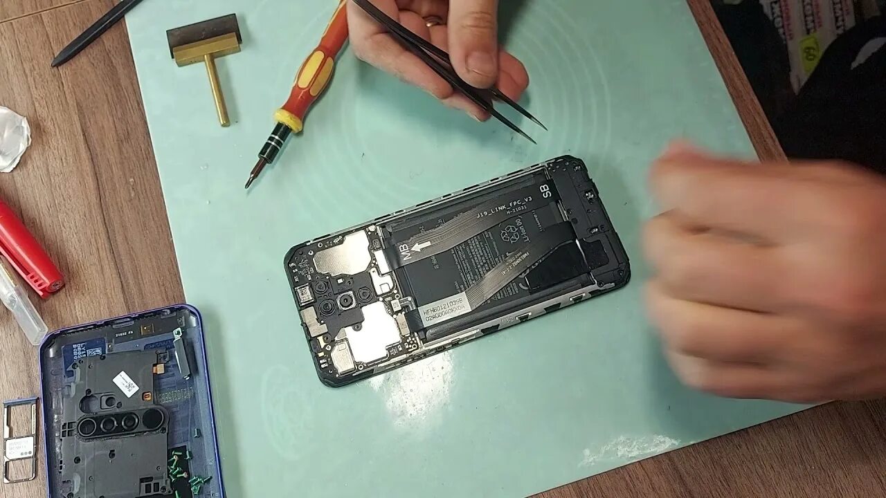 Как поменять экран редми 9с
